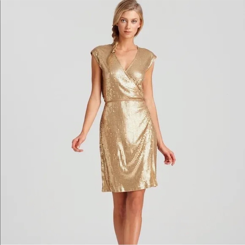 Micheal Kors Gold Sequin Wrap Dress sz XS - Picture 7 of 8